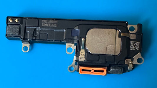 Apple iPhone 15 OEM Loudspeaker – Original Used (Excellent Condition)