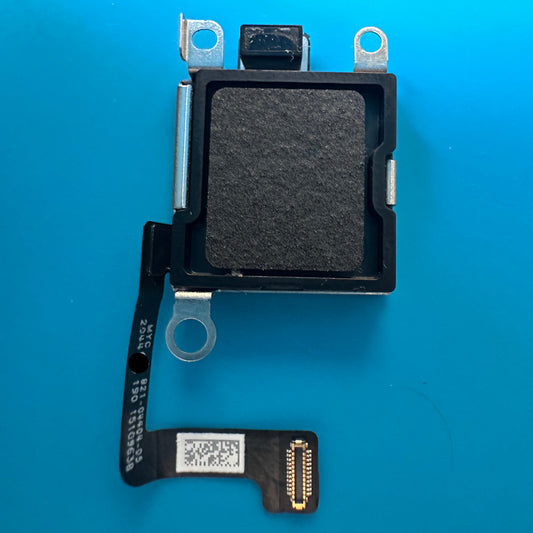 Internal SIM Reader for iPhone 15 (US Version) – Used Like New, Original